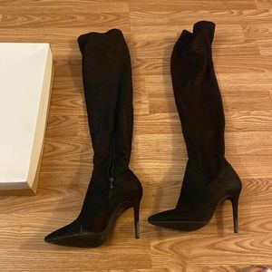 Over the knees tall boots with skinny heel